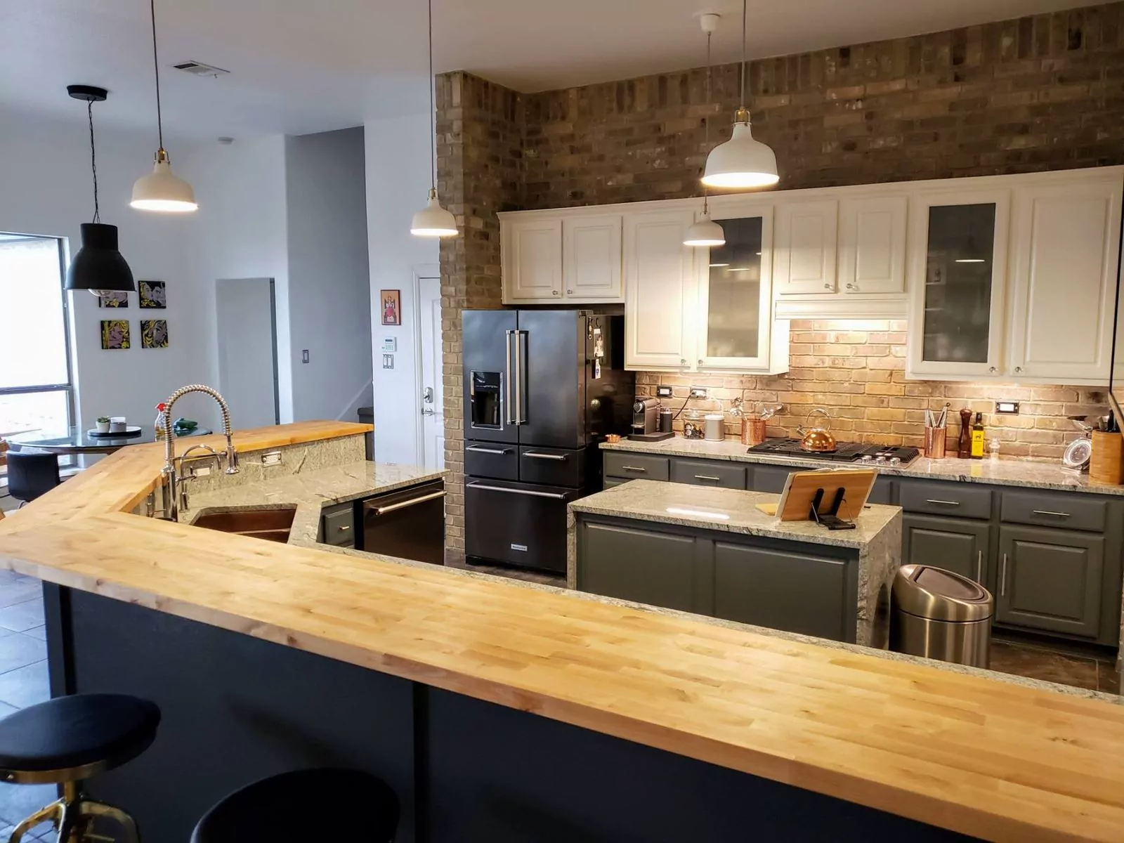 Navy island kitchen by Flip Fixer