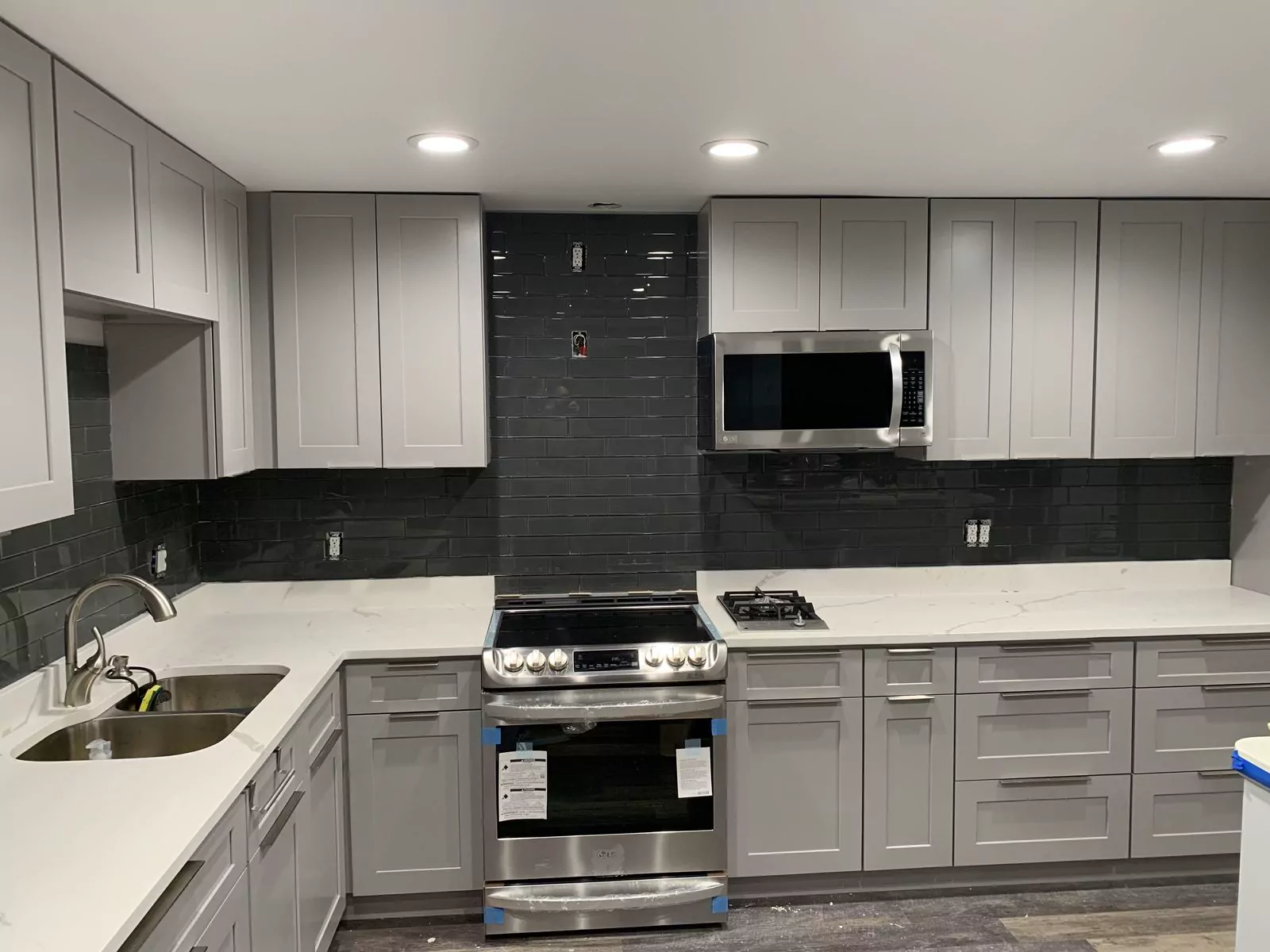 Charcoal kitchen by Flip Fixer