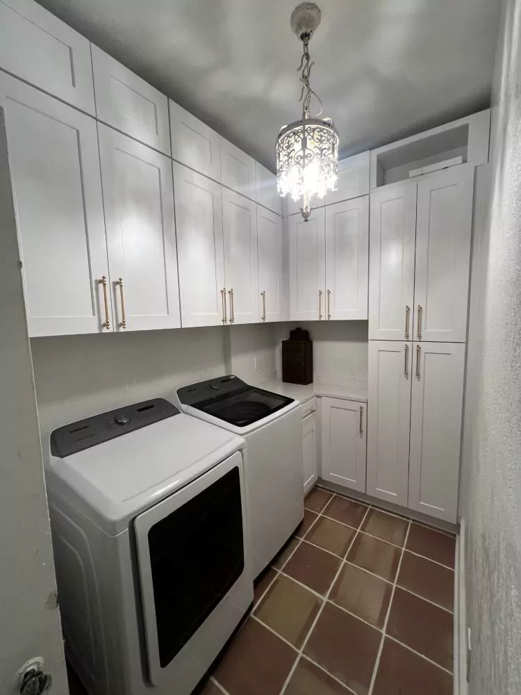 Laundry room with built-in storage
